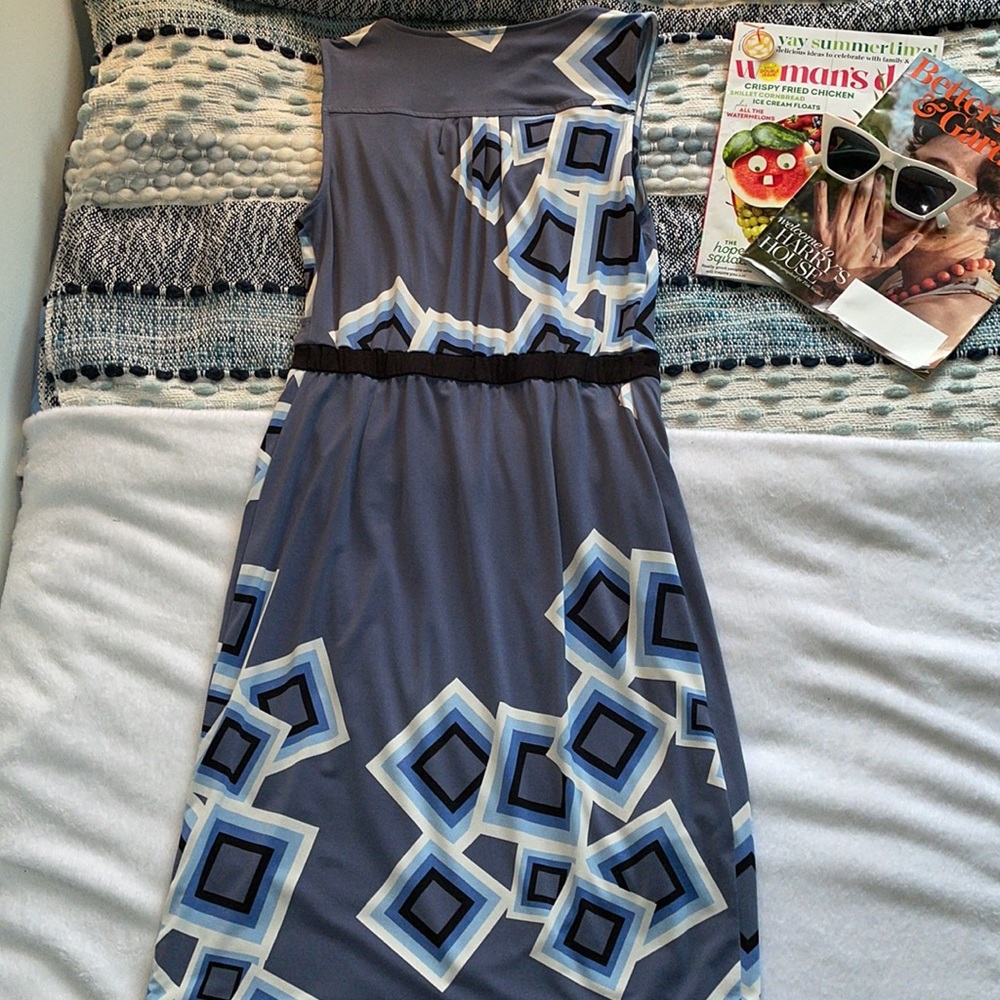 New York and Company Stretch-Jersey Midi Dress -Small - Picture 5 of 5